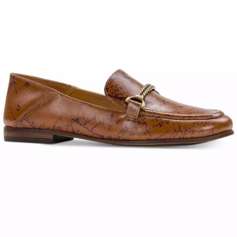NWT Patricia Nash Fia Map Loafer